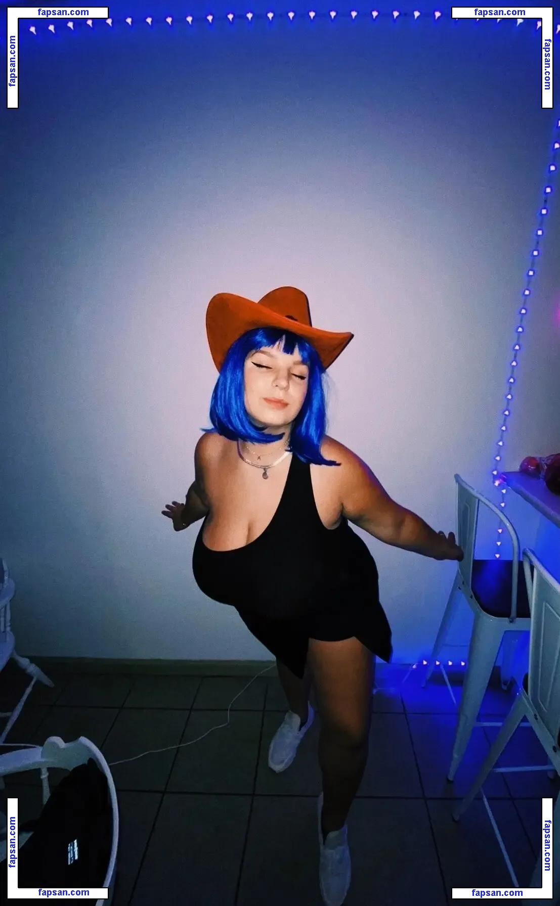 Annie Elliot nude photo #0013 from OnlyFans