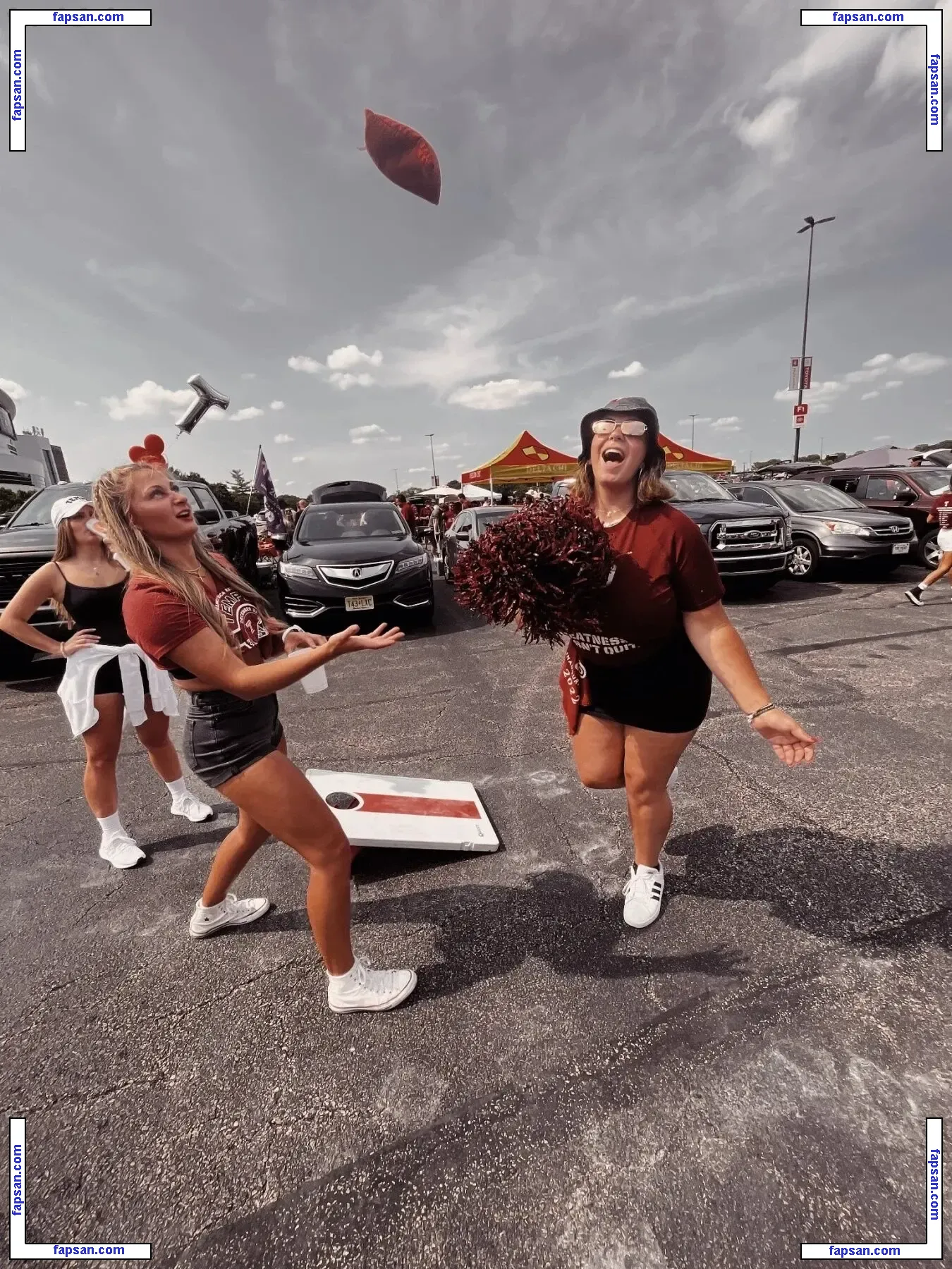 Annie Elliot nude photo #0019 from OnlyFans