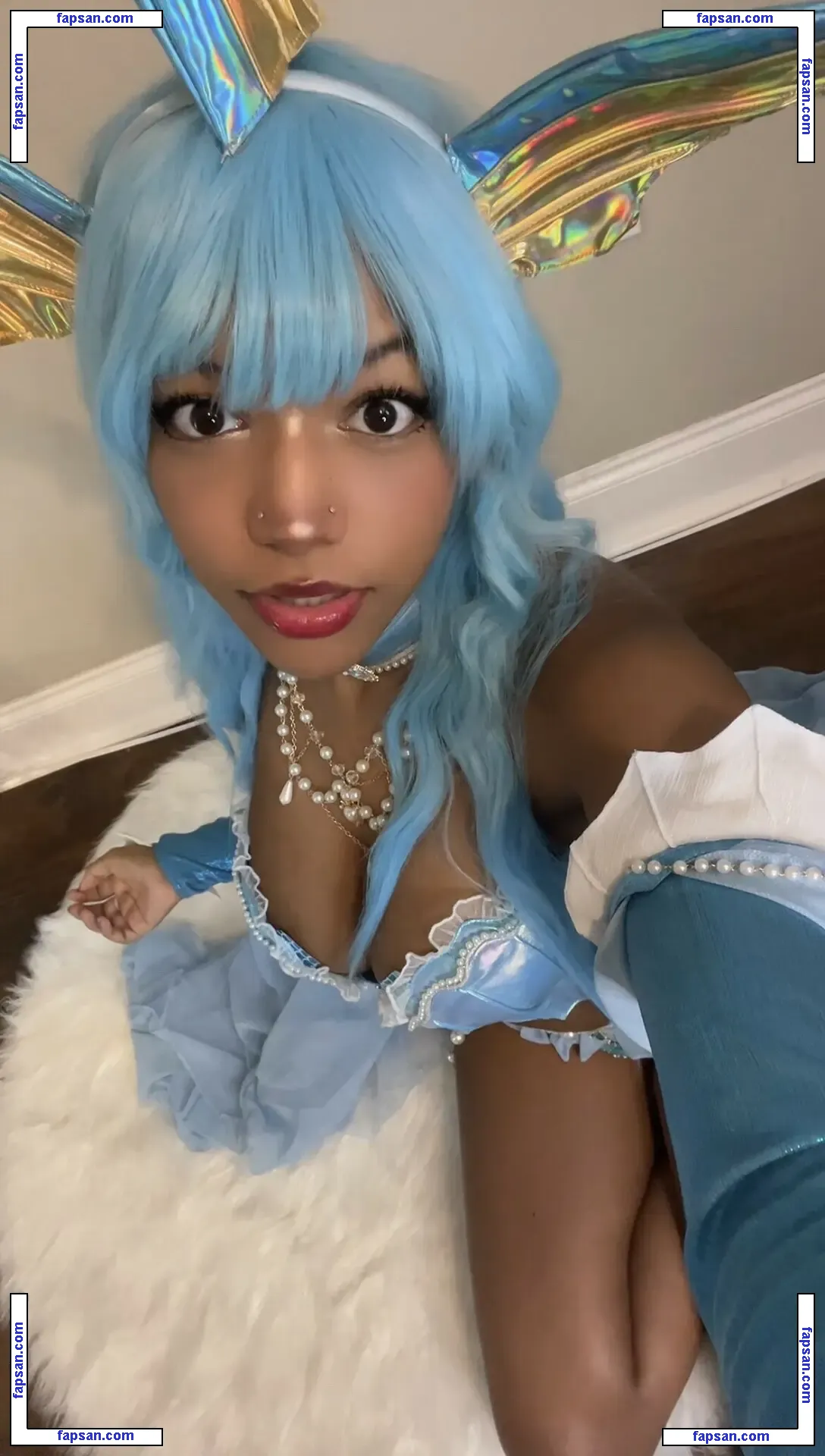 Annie Grenson голая фото #0023 с Онлифанс