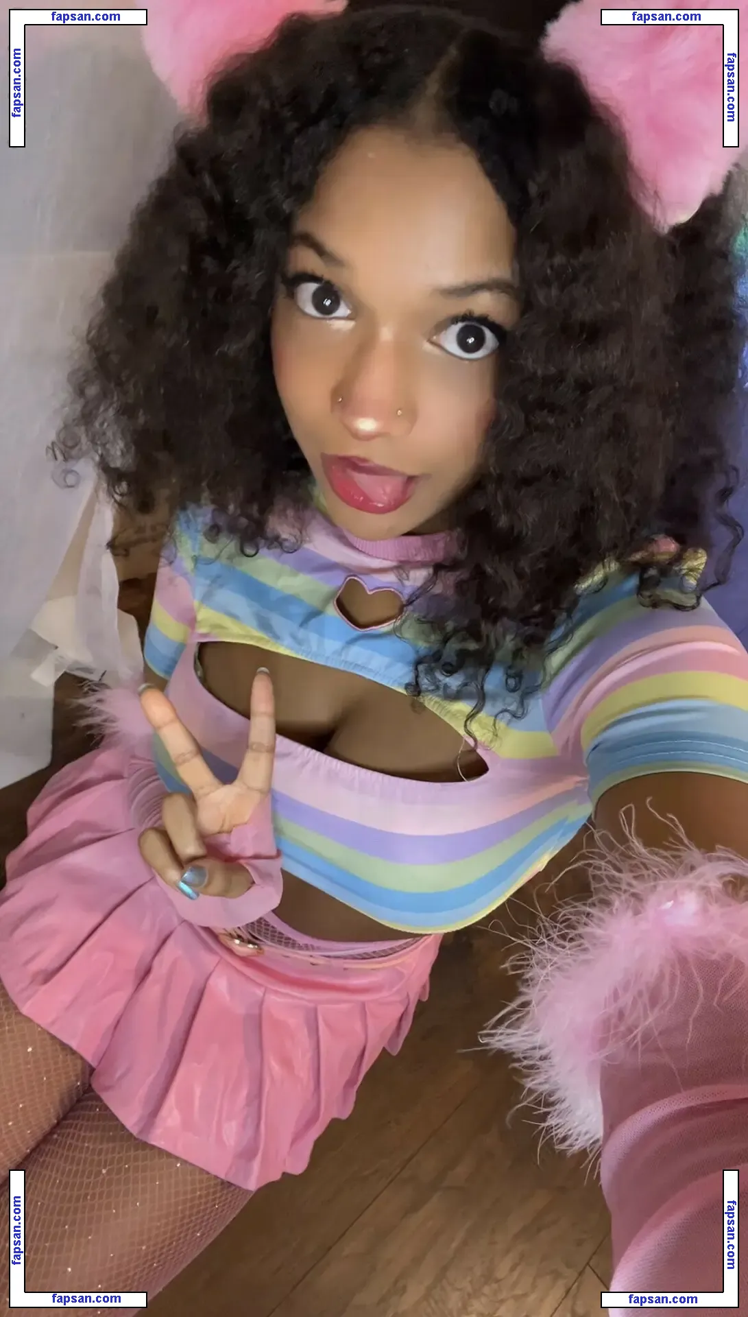 Annie Grenson nude photo #0057 from OnlyFans