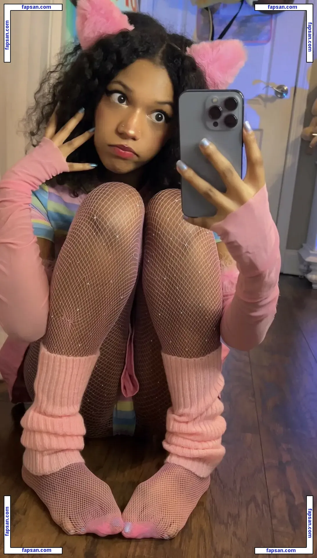 Annie Grenson nude photo #0065 from OnlyFans