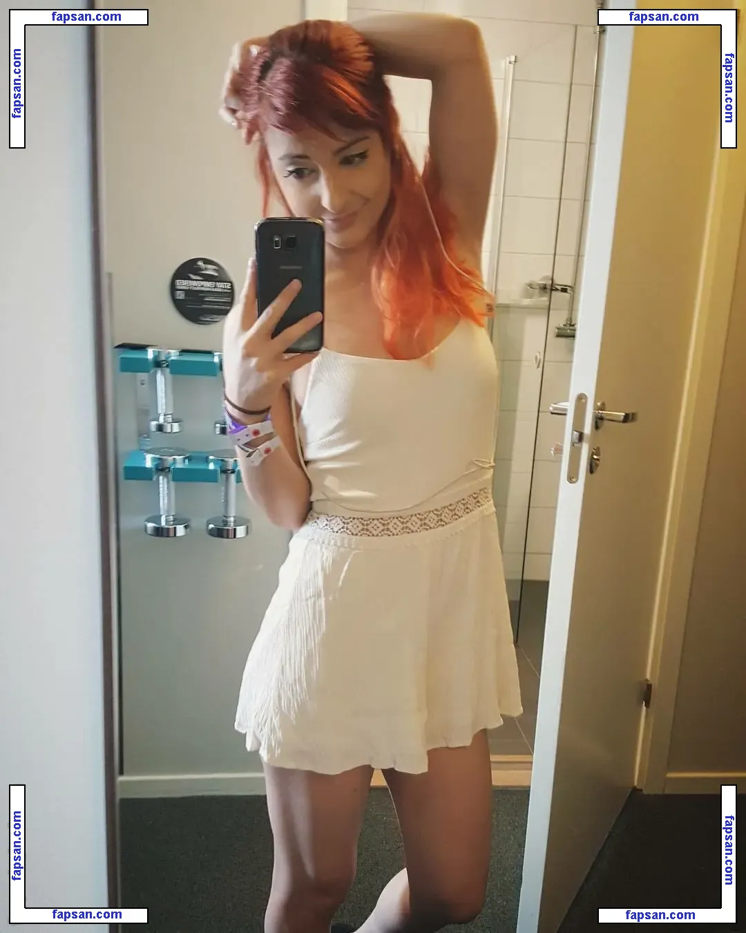 AnnieFuchsia nude photo #0487 from OnlyFans