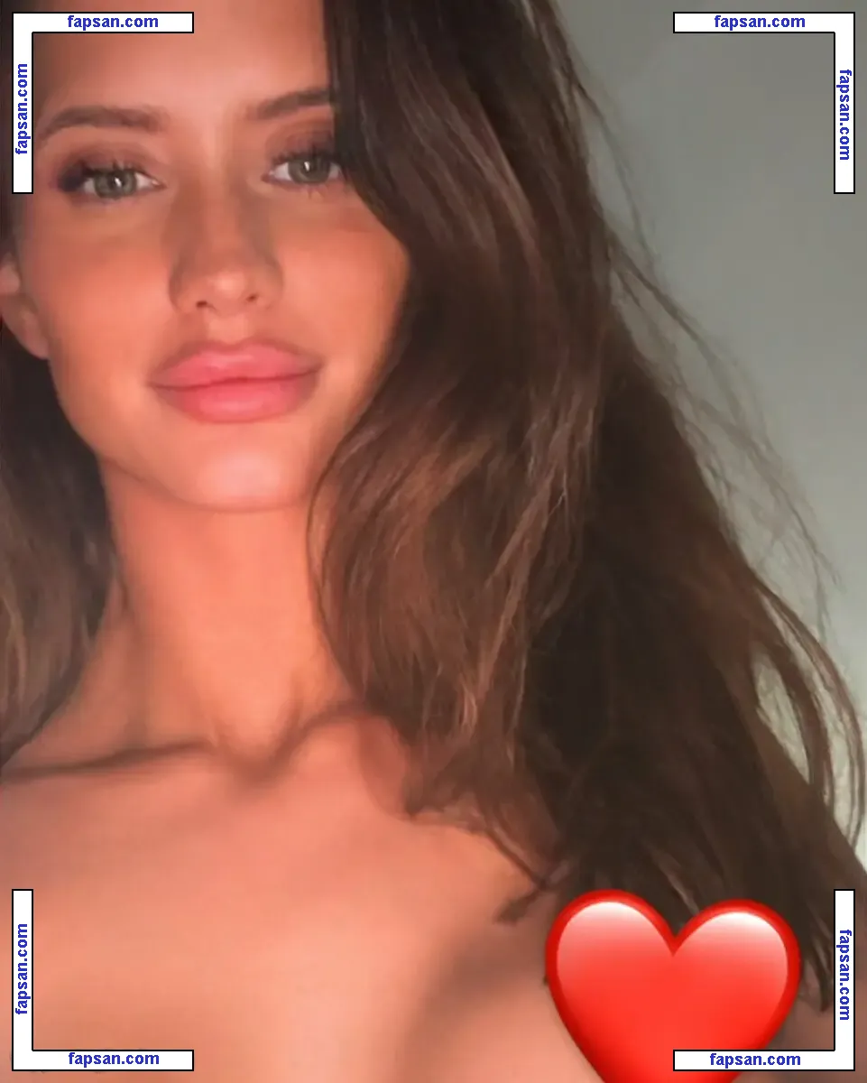 Annielouu nude photo #0001 from OnlyFans