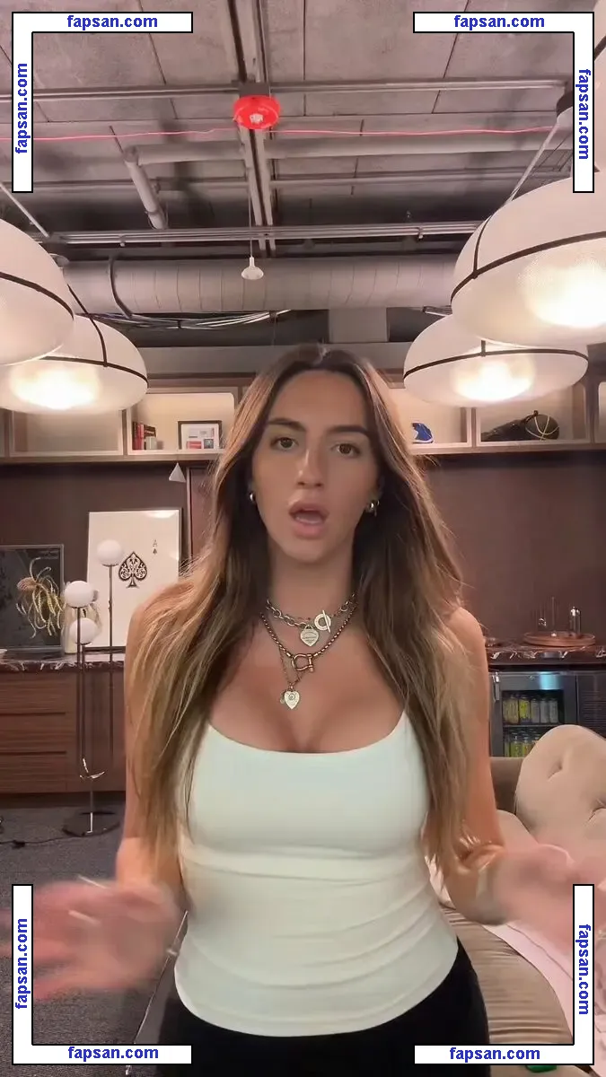 Annika Christy голая фото #0005 с Онлифанс