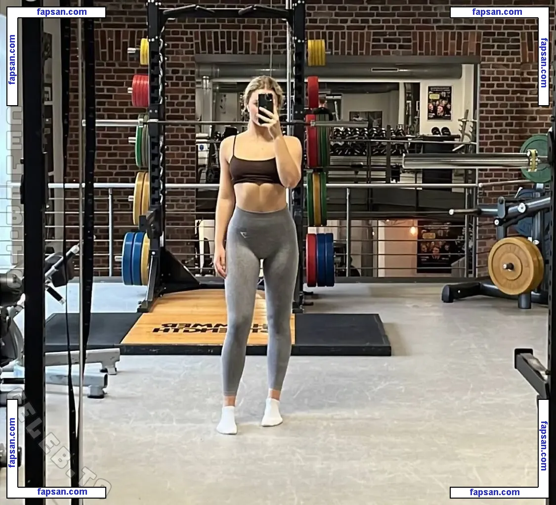 Annika Frick nude photo #0014 from OnlyFans