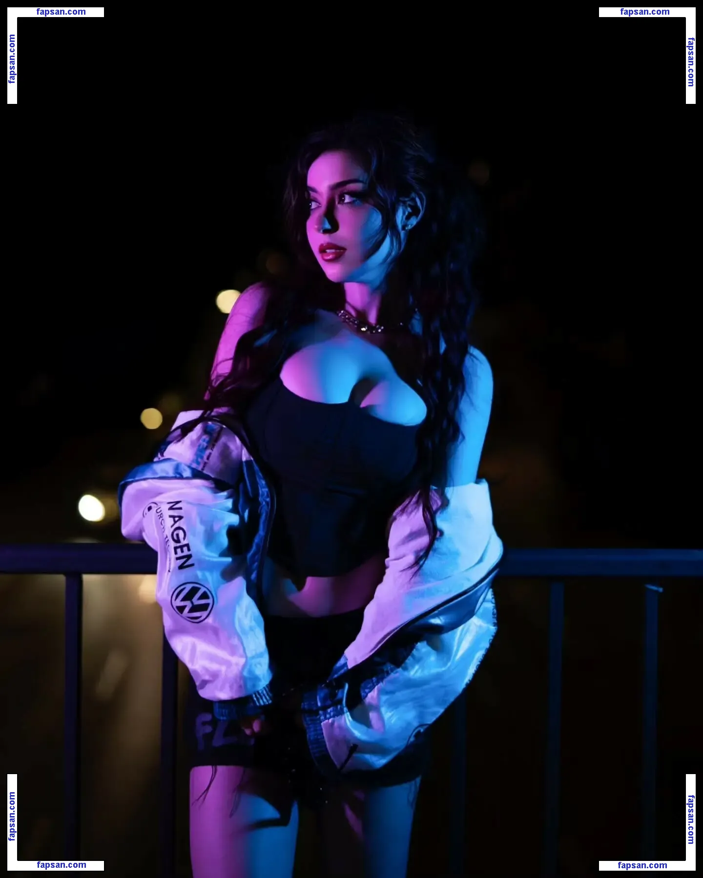 AnniTheDuck nude photo #0286 from OnlyFans