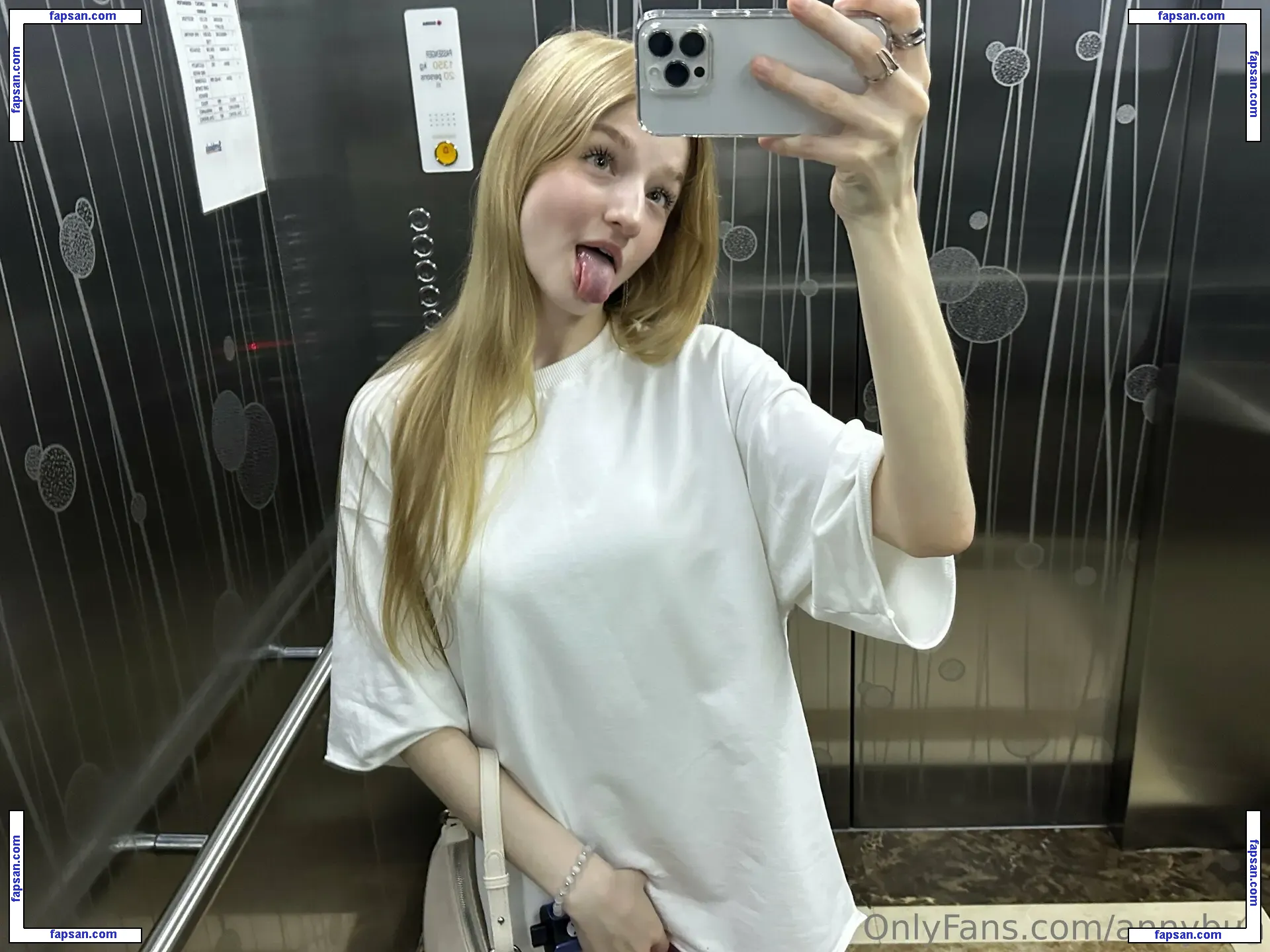 annybun nude photo #0003 from OnlyFans