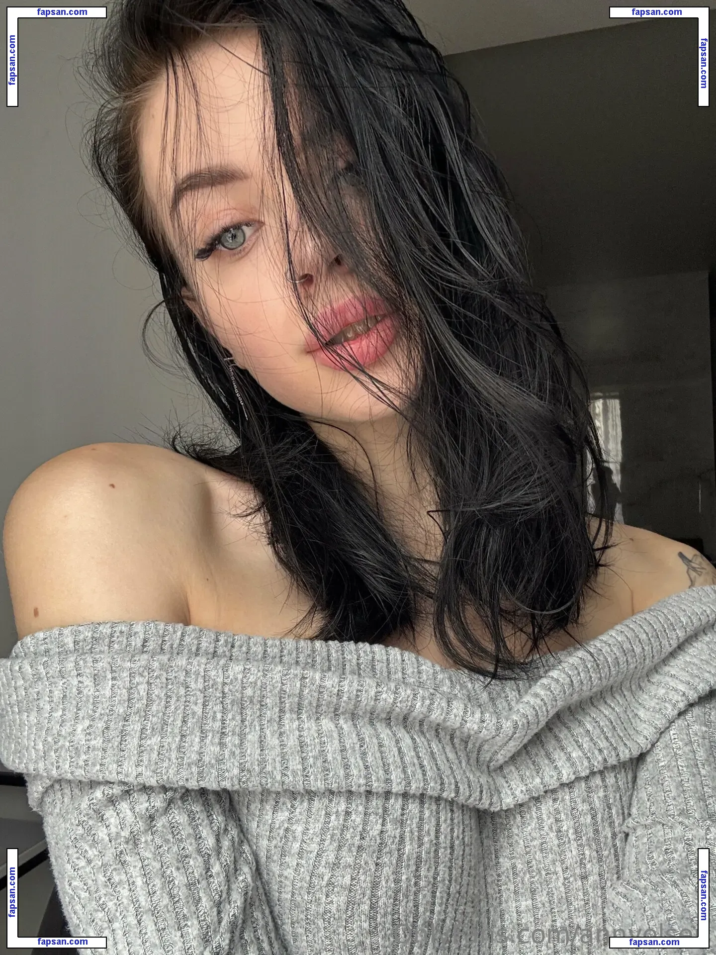annyolsen nude photo #0004 from OnlyFans