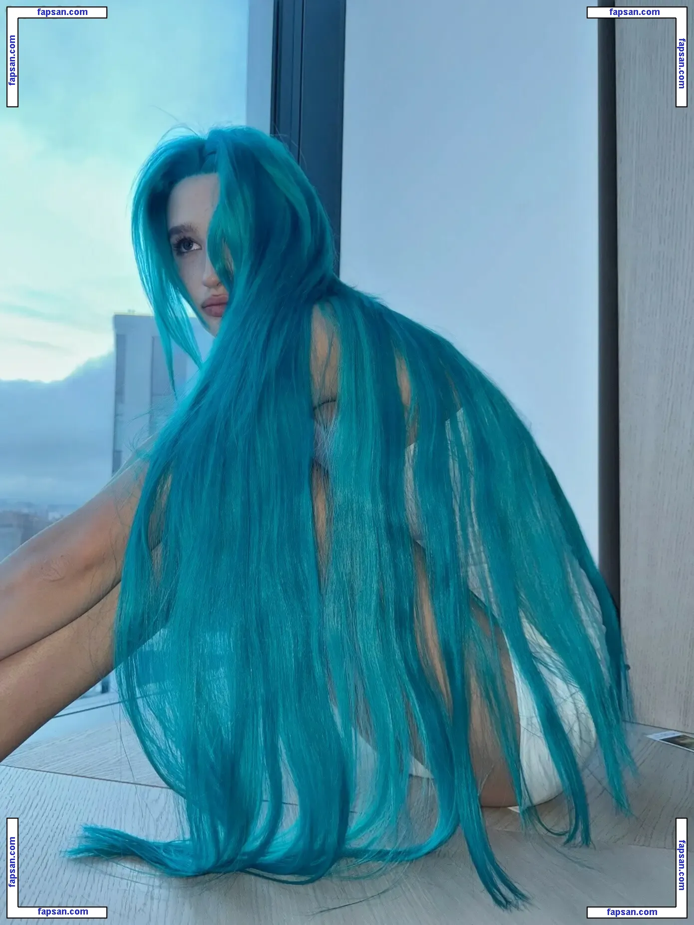 Anokhina Liza nude photo #0033 from OnlyFans