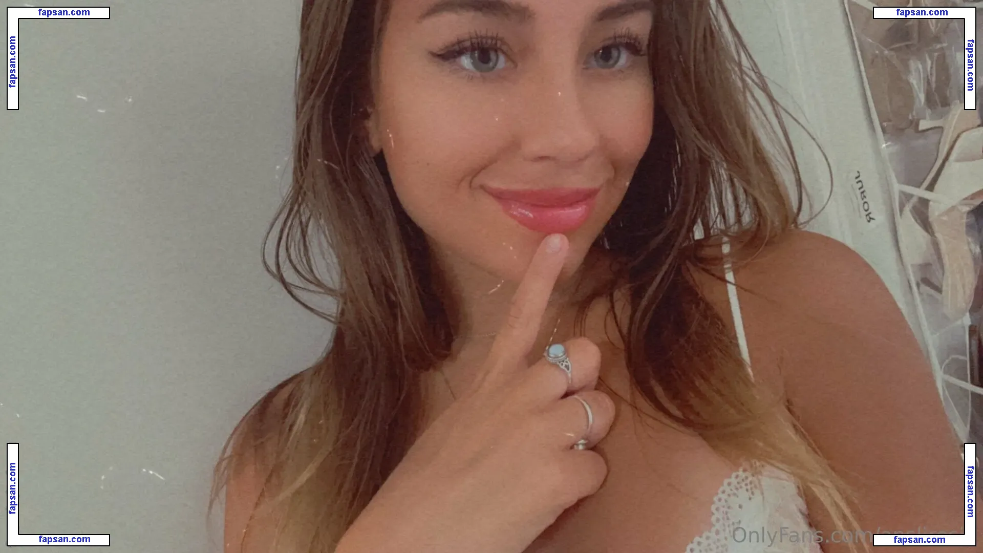 anslirosie nude photo #0140 from OnlyFans