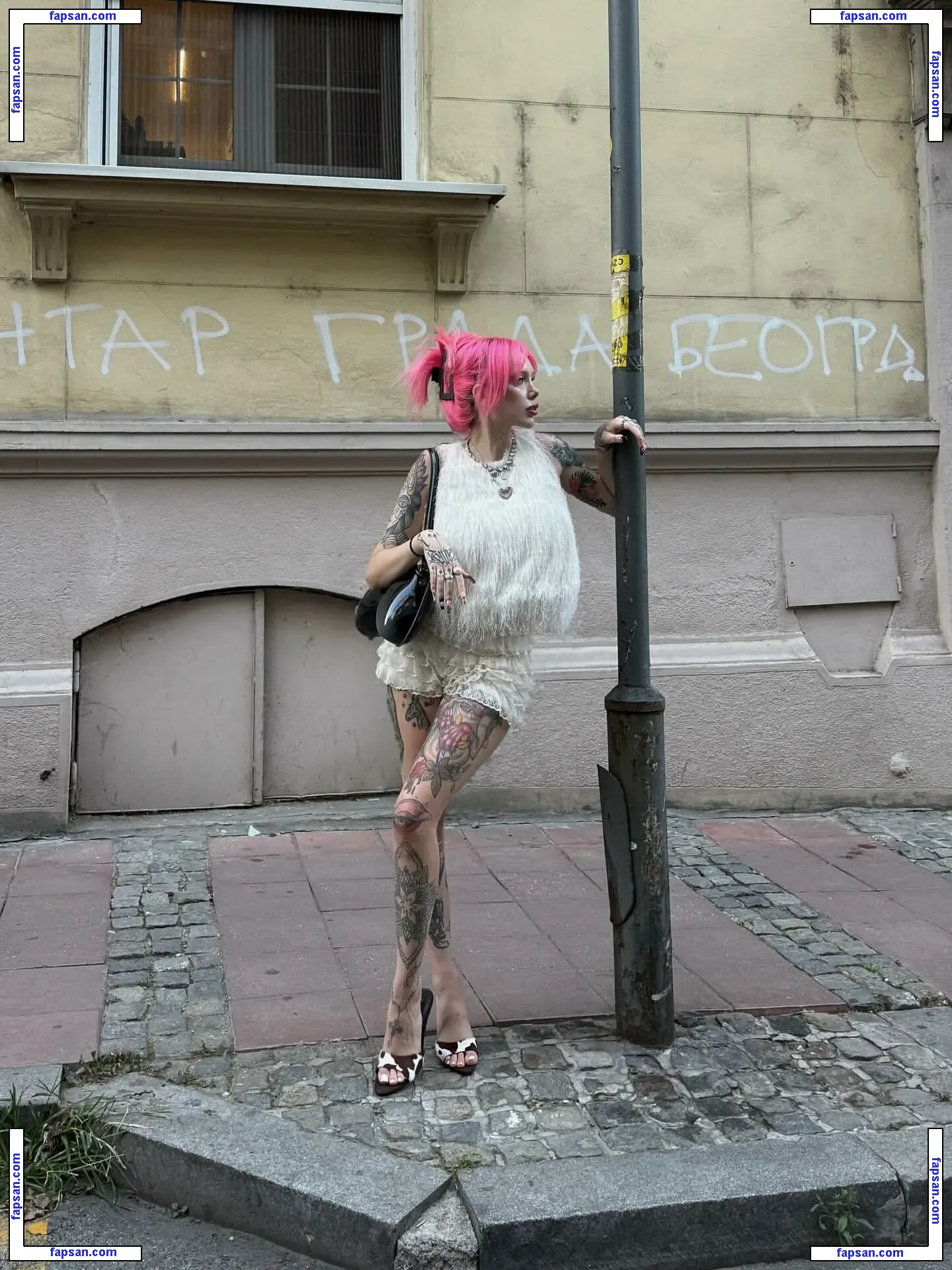 Anthea Reis nude photo #0003 from OnlyFans