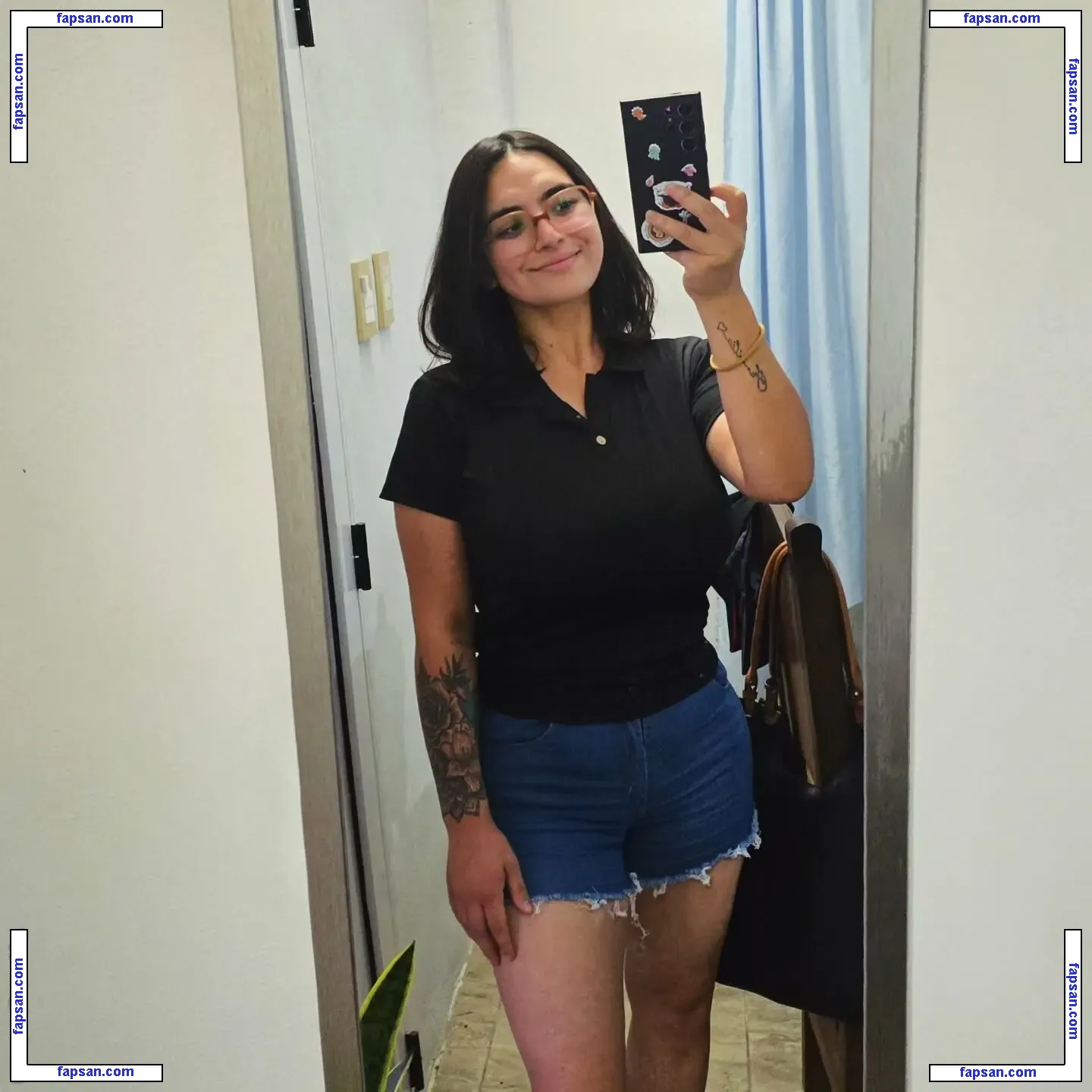 antitobusto nude photo #0001 from OnlyFans