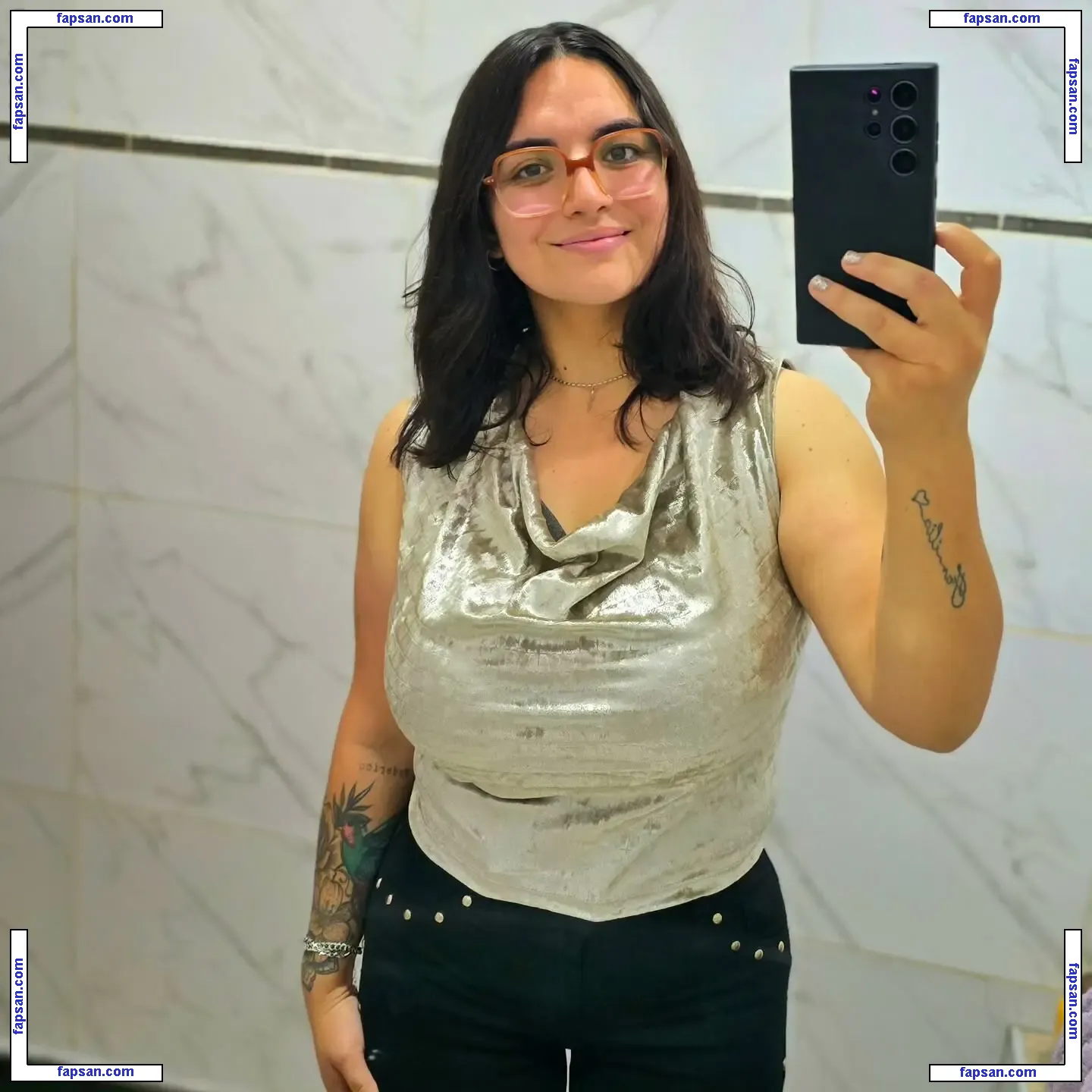 antitobusto nude photo #0009 from OnlyFans