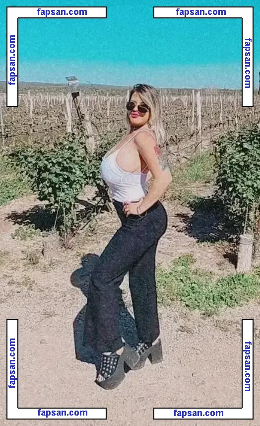 anto_robazza nude photo #0010 from OnlyFans