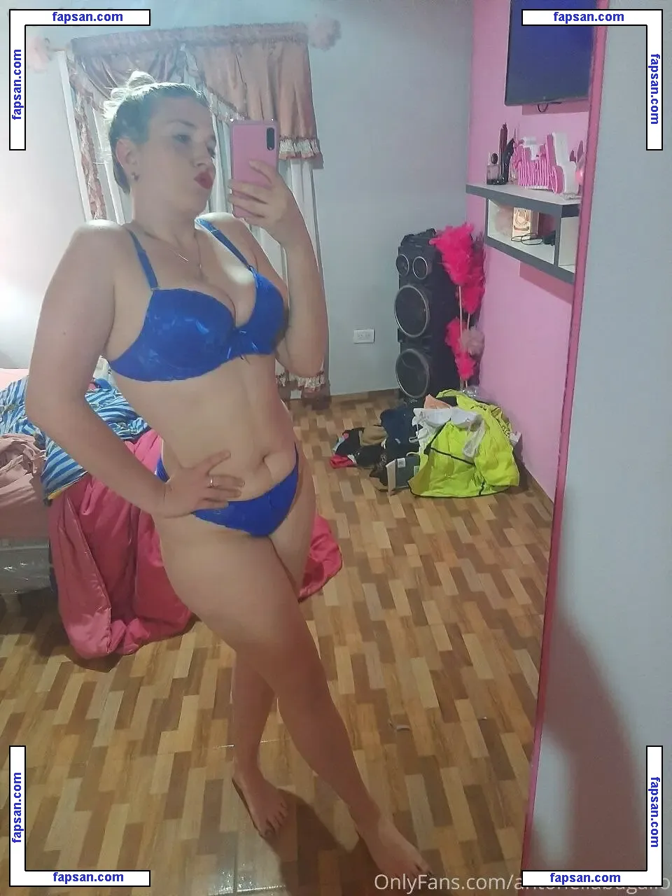 Antonella Bugallo Anto.Bugallo Argentina голая фото #0004 с Онлифанс