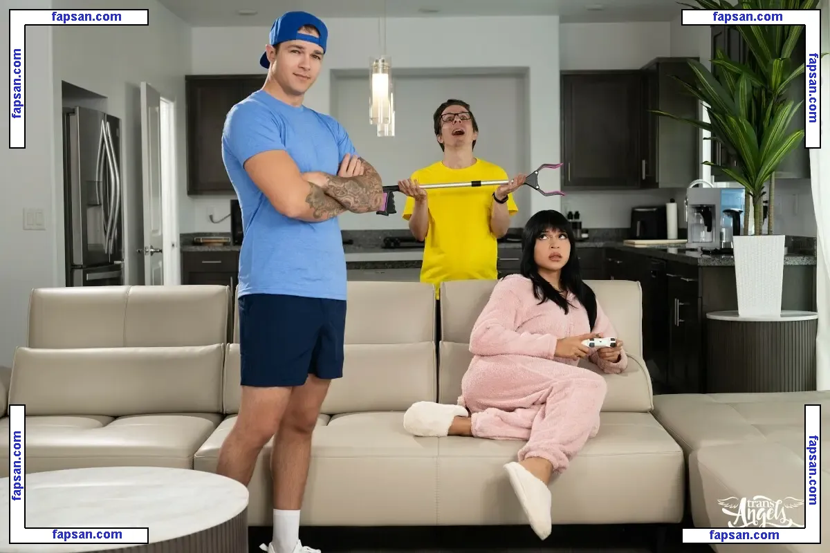 Antonella nude photo #0253 from OnlyFans