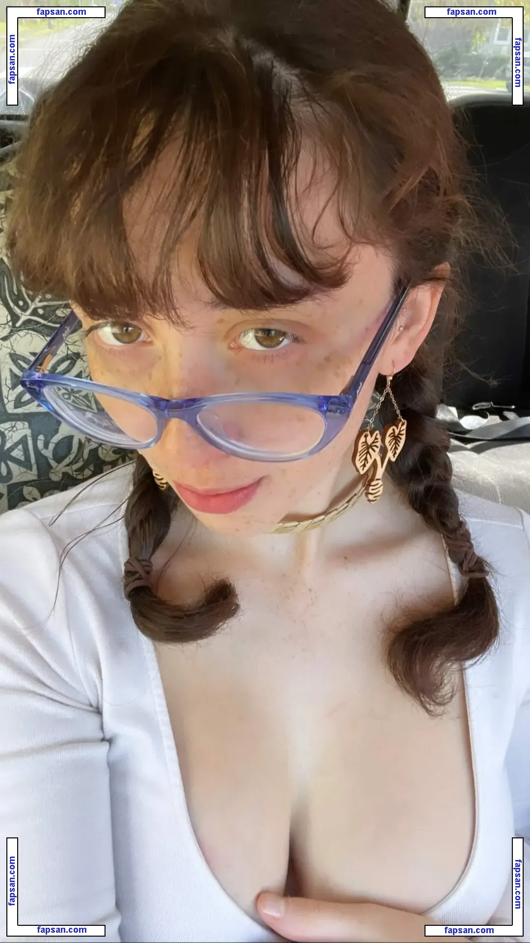Anuhea Nihipali nude photo #0138 from OnlyFans