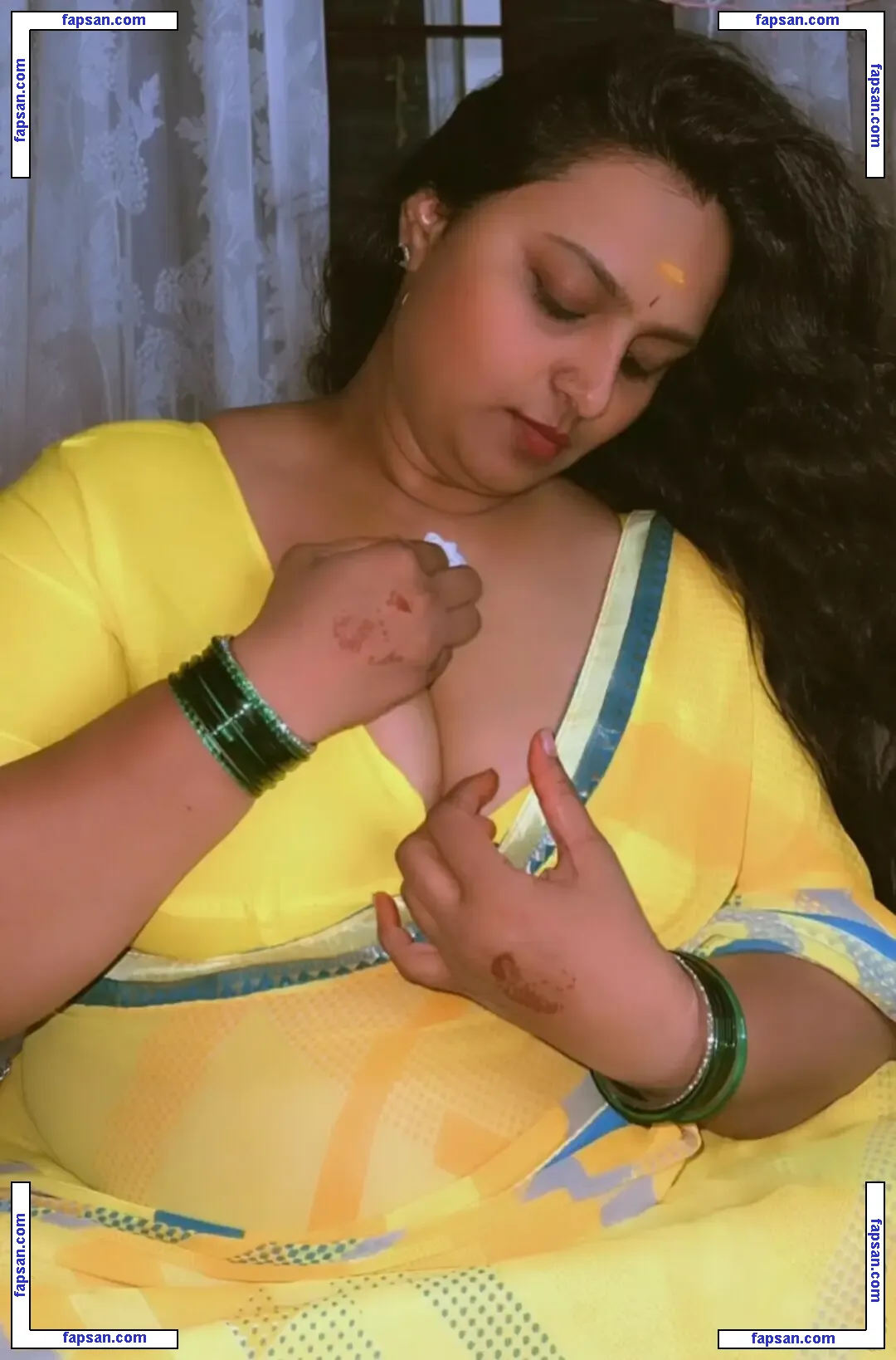 Anupamaswathi nude photo #0006 from OnlyFans