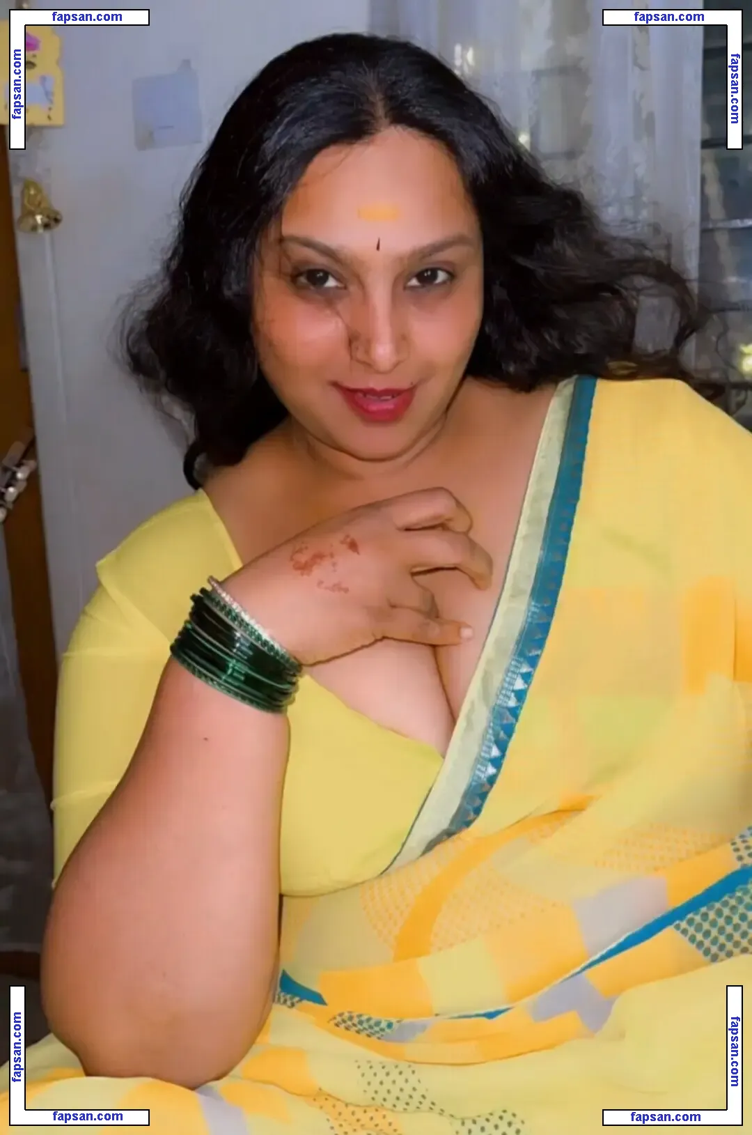 Anupamaswathi nude photo #0022 from OnlyFans