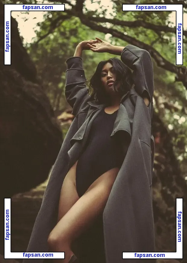 anuthida голая фото #0001 с Онлифанс