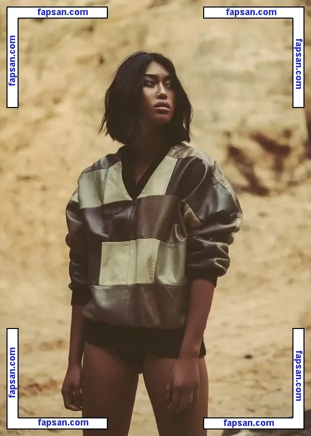 anuthida голая фото #0008 с Онлифанс