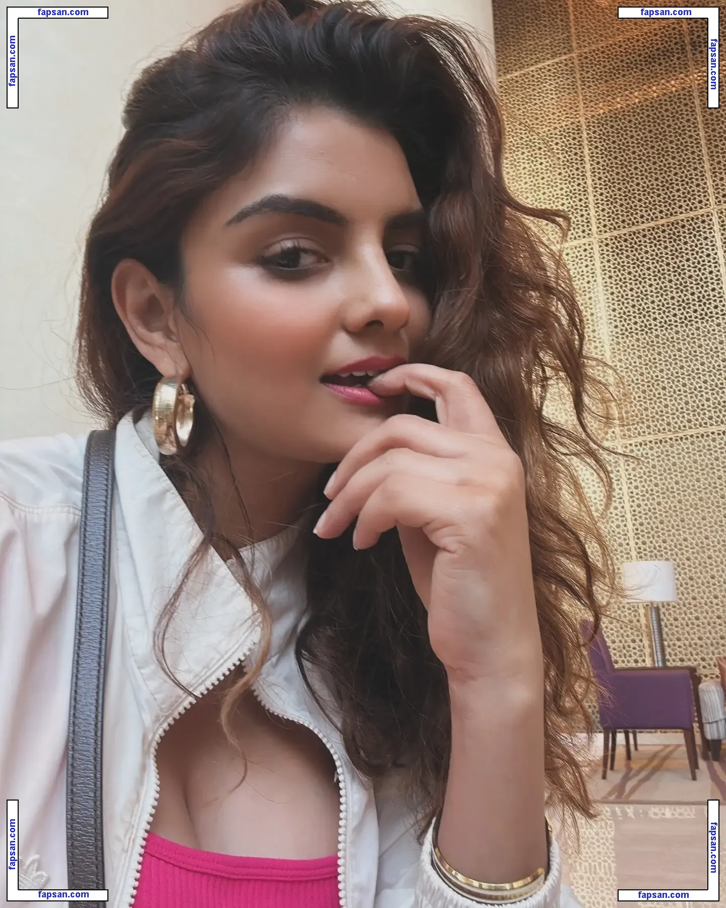 Anveshi Jain nude photo #0241 from OnlyFans