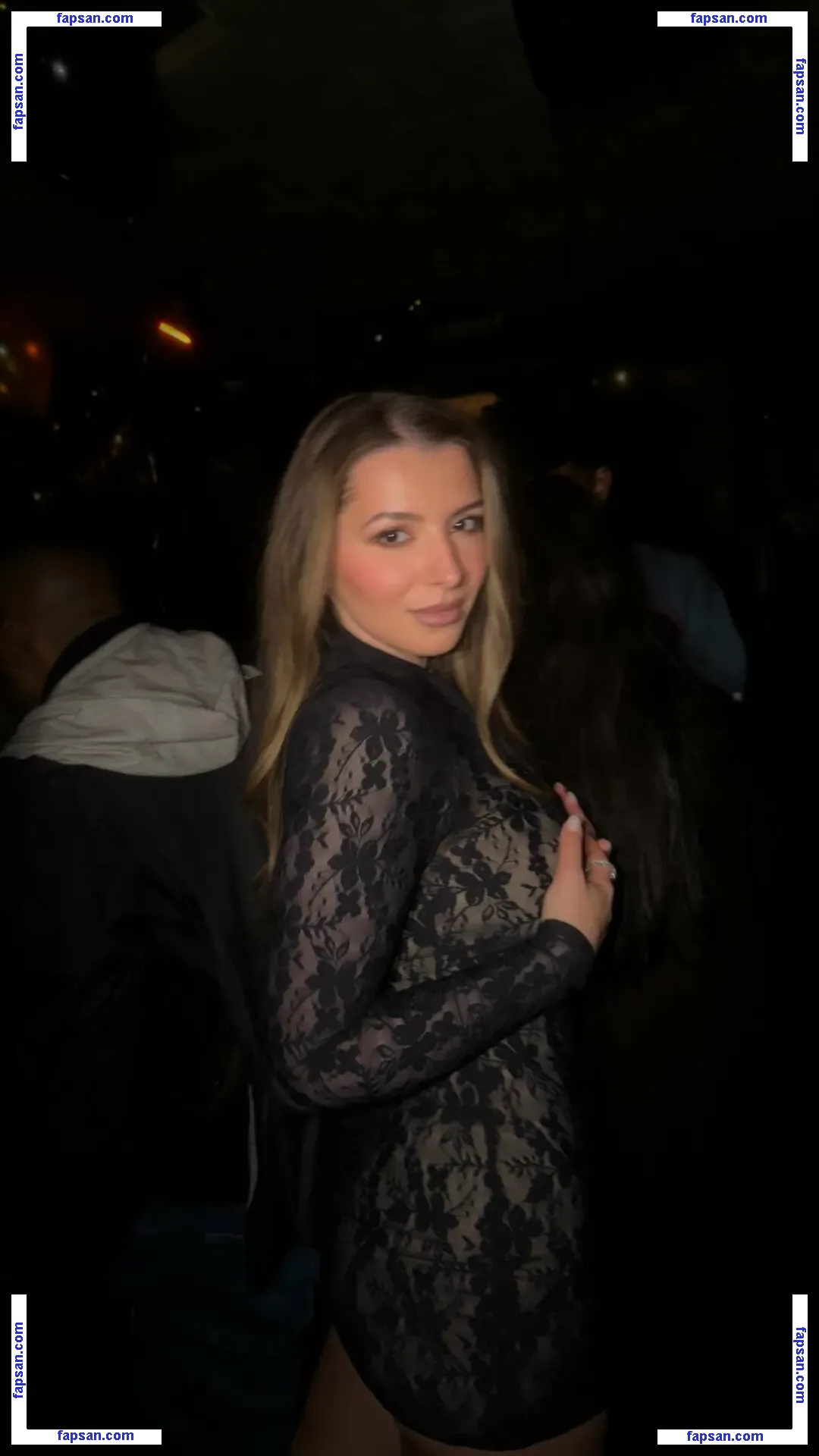 anxhelz голая фото #0002 с Онлифанс