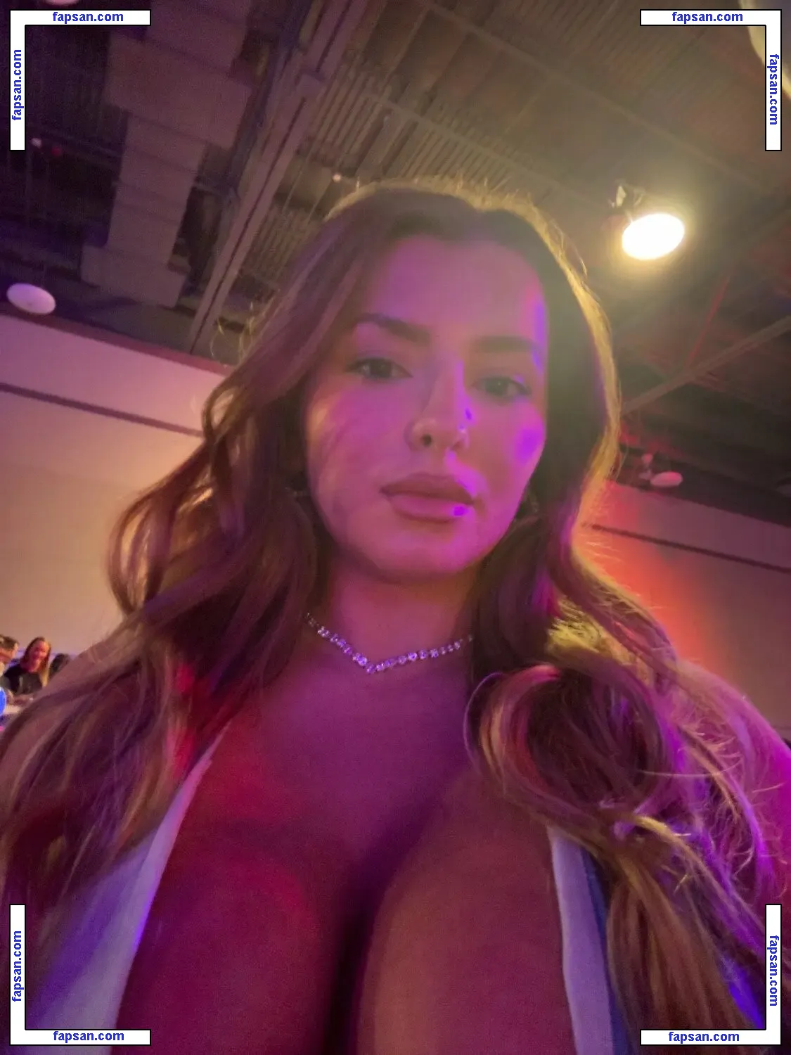 anxhelz голая фото #0005 с Онлифанс