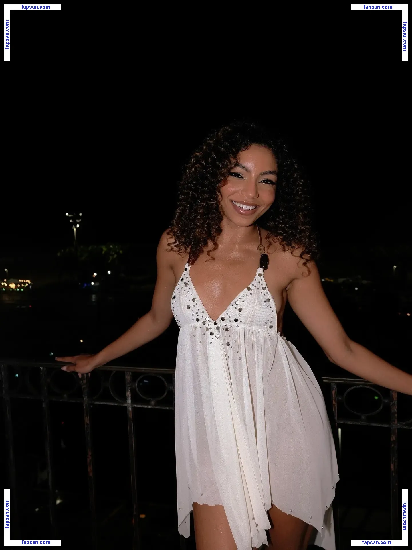 Any Gabrielly nude photo #0086 from OnlyFans