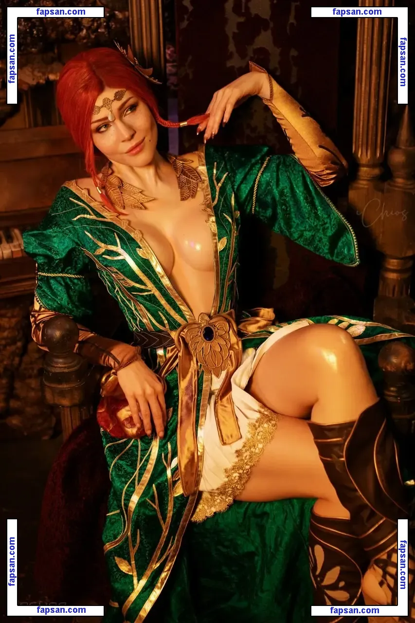 Anya Ichios nude photo #0721 from OnlyFans