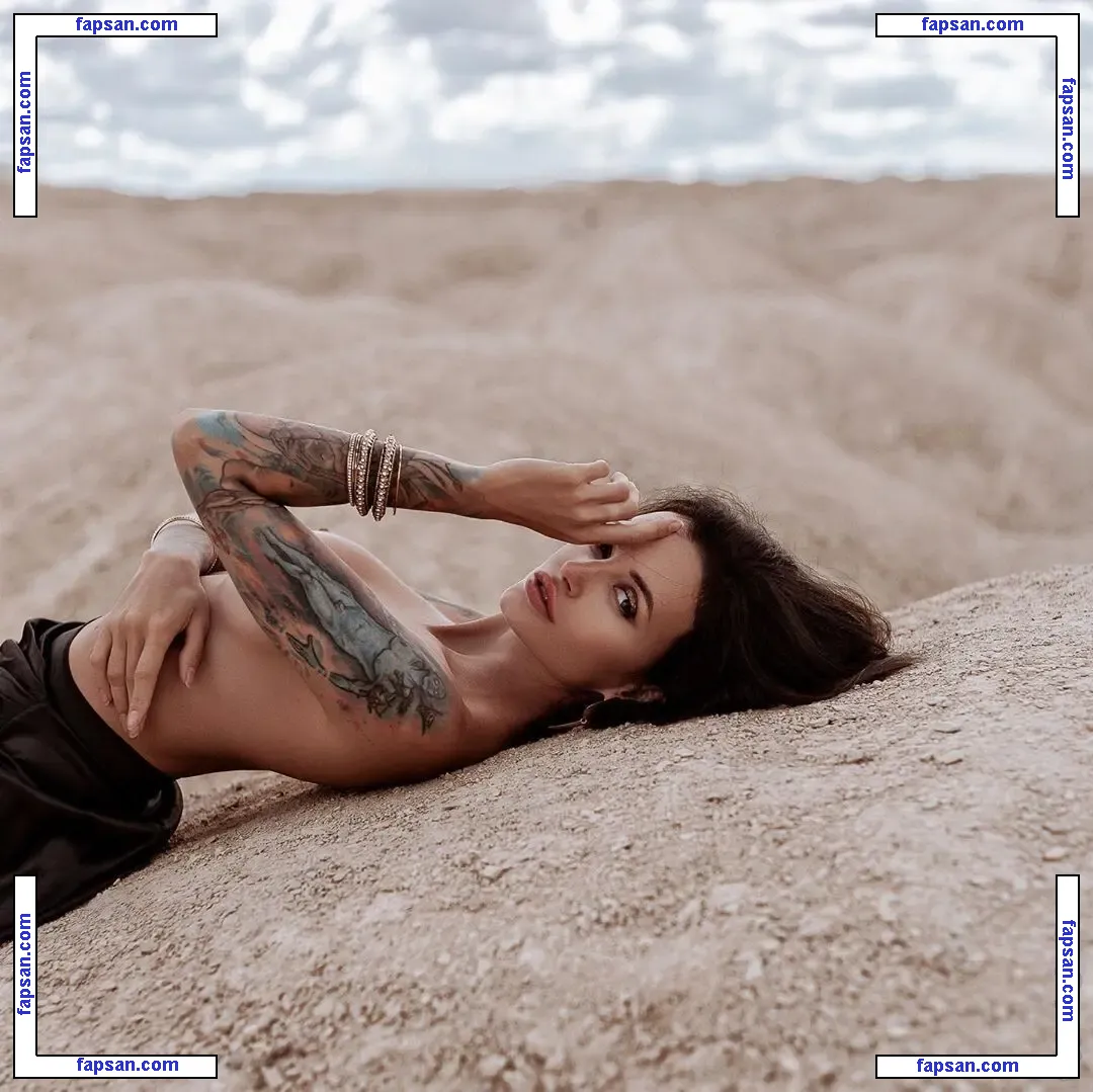 Anya Sugar nude photo #0027 from OnlyFans