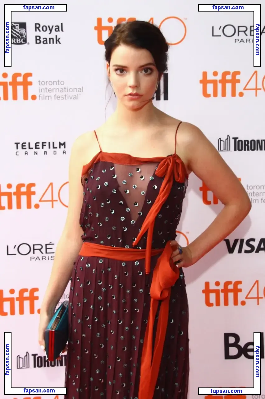 Anya Taylor-Joy nude photo #0027 from OnlyFans