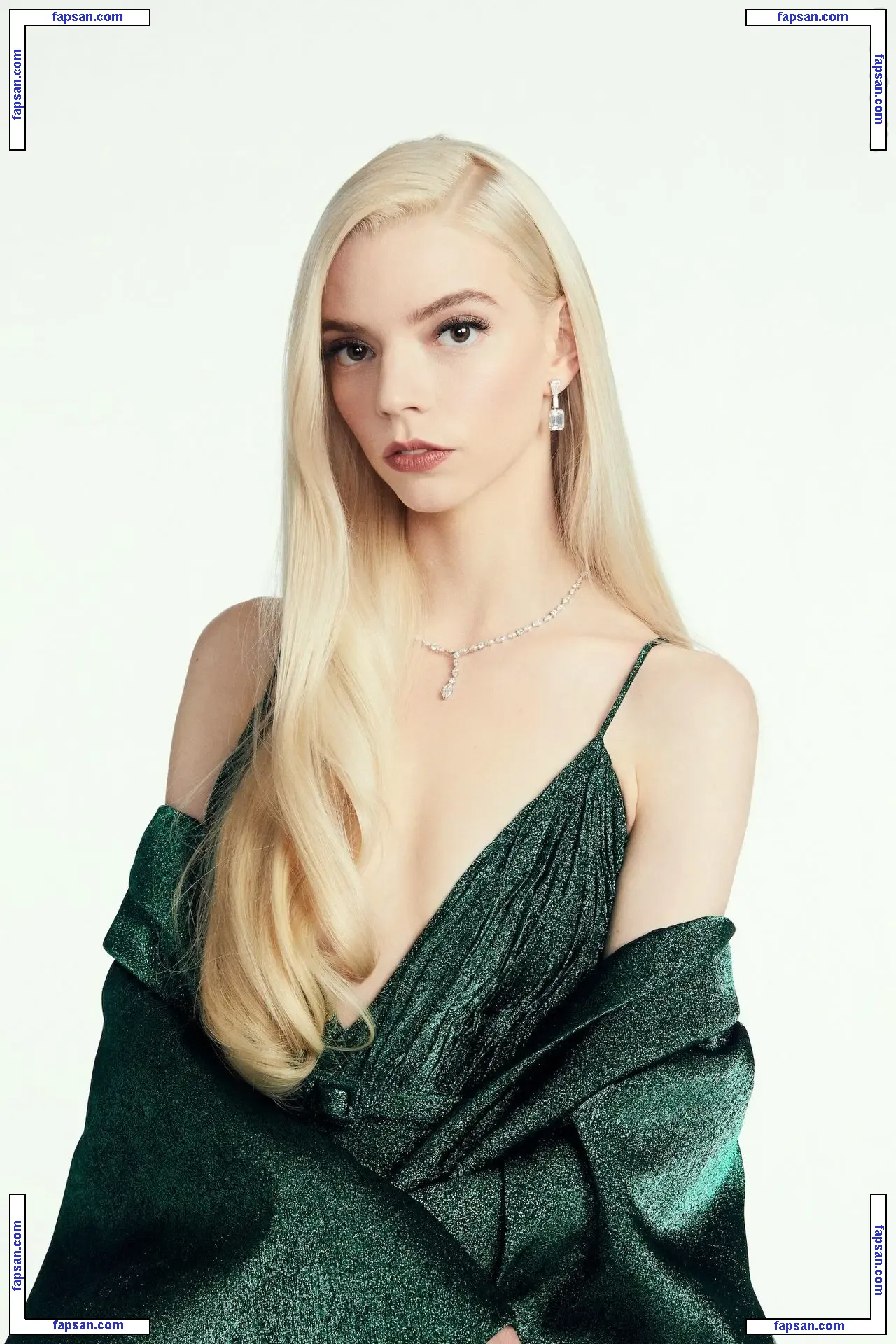 Anya Taylor-Joy голая фото #0072 с Онлифанс