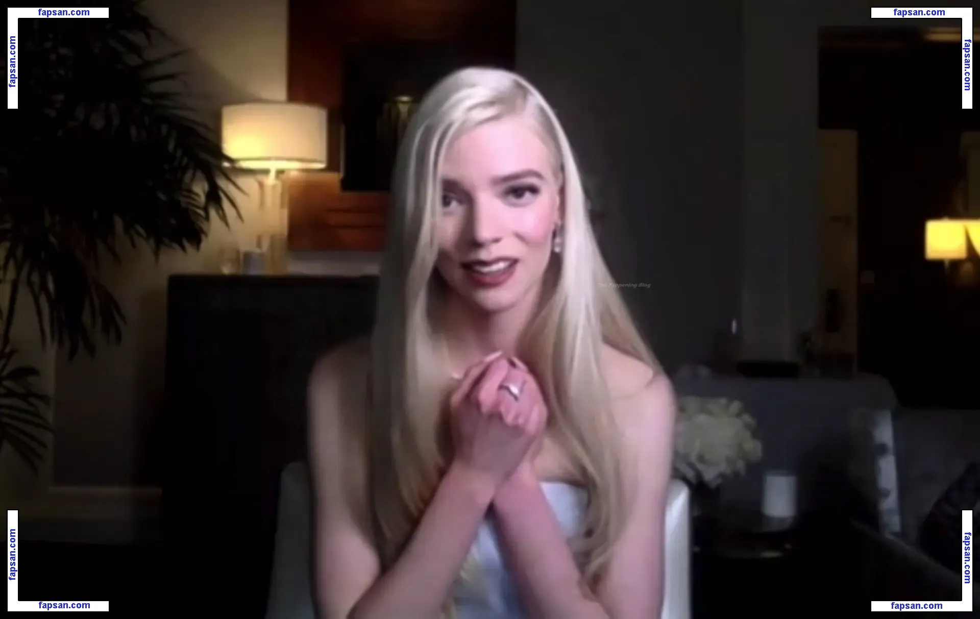 Anya Taylor-Joy nude photo #0096 from OnlyFans