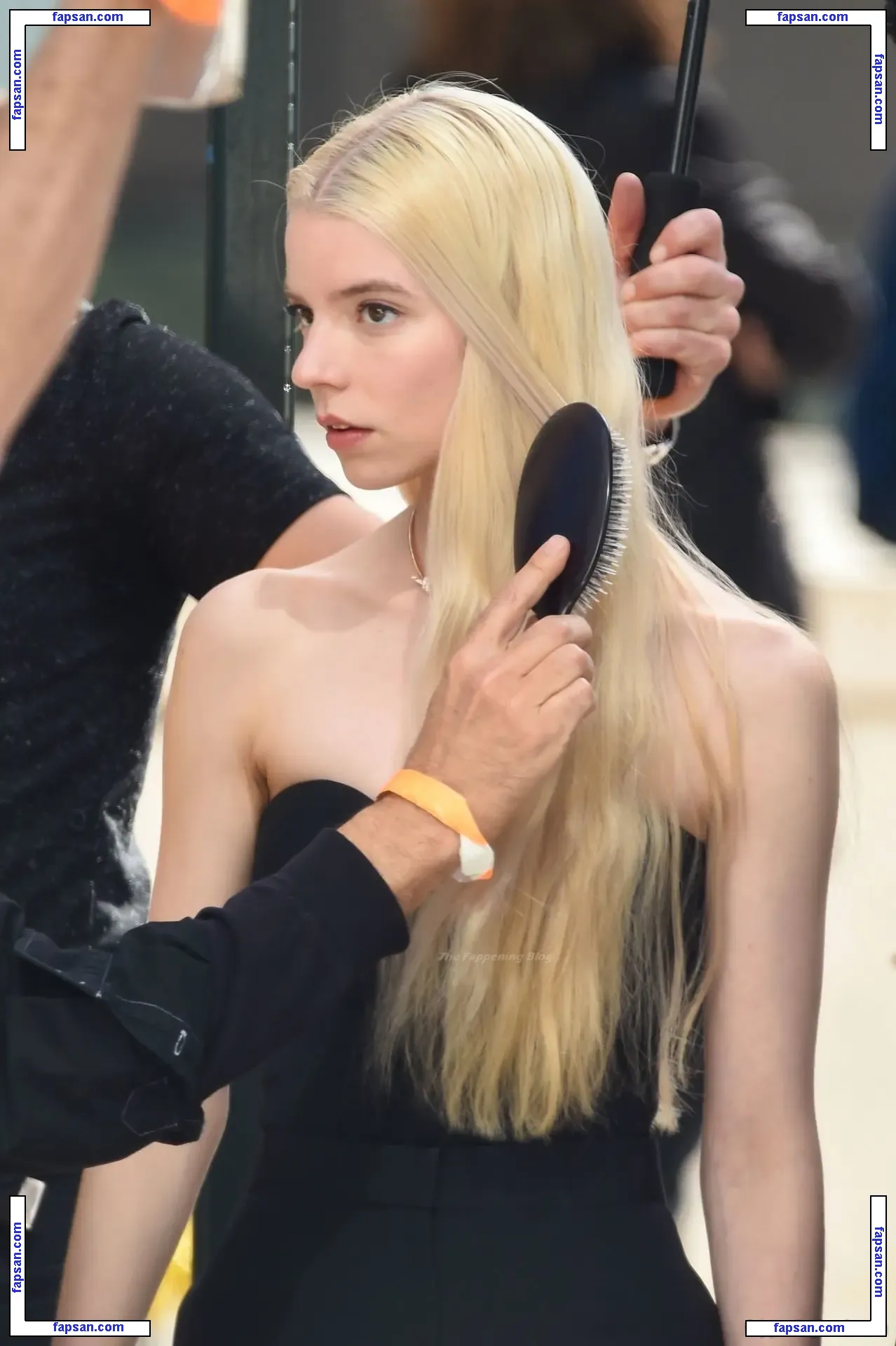 Anya Taylor-Joy nude photo #0131 from OnlyFans