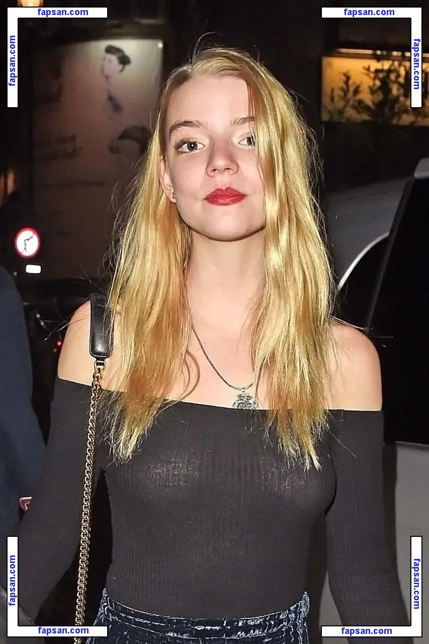 Anya Taylor-Joy nude photo #0305 from OnlyFans