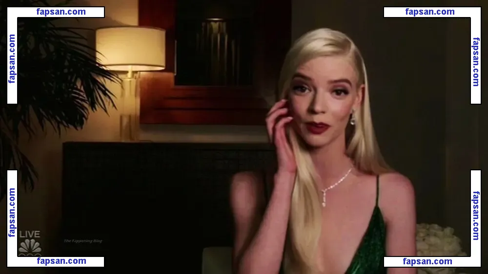 Anya Taylor-Joy nude photo #0325 from OnlyFans