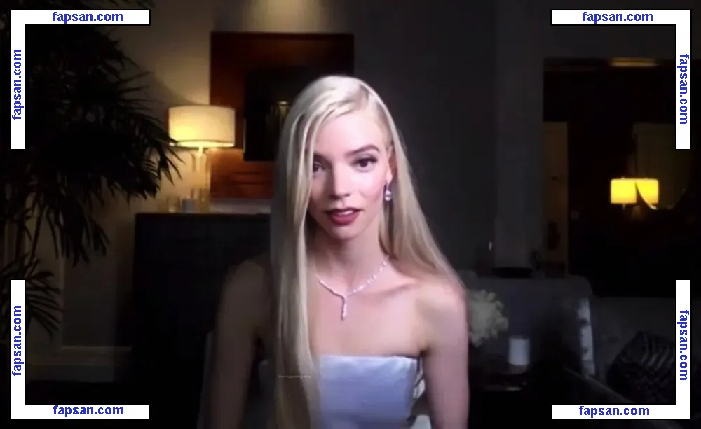 Anya Taylor-Joy nude photo #0340 from OnlyFans