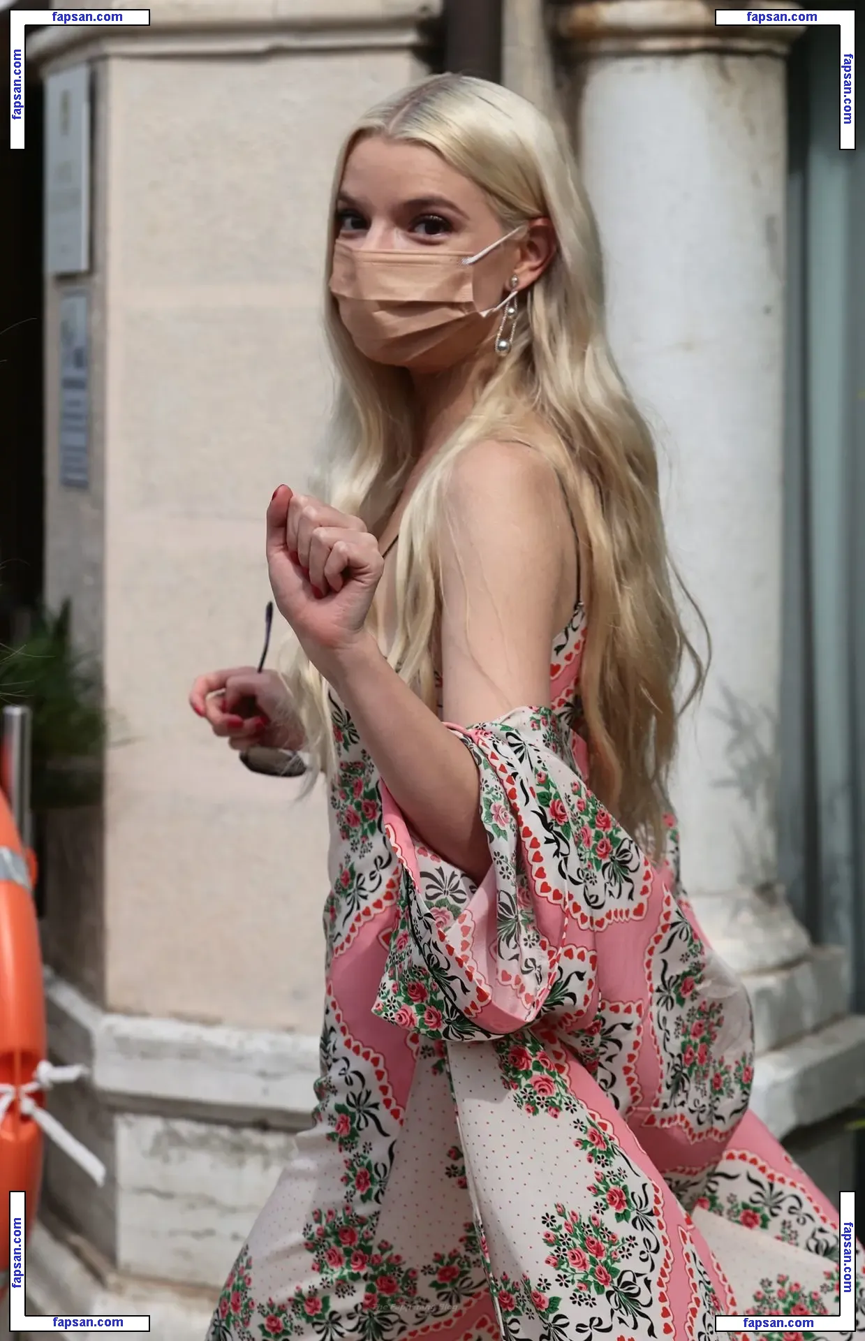 Anya Taylor-Joy nude photo #0523 from OnlyFans