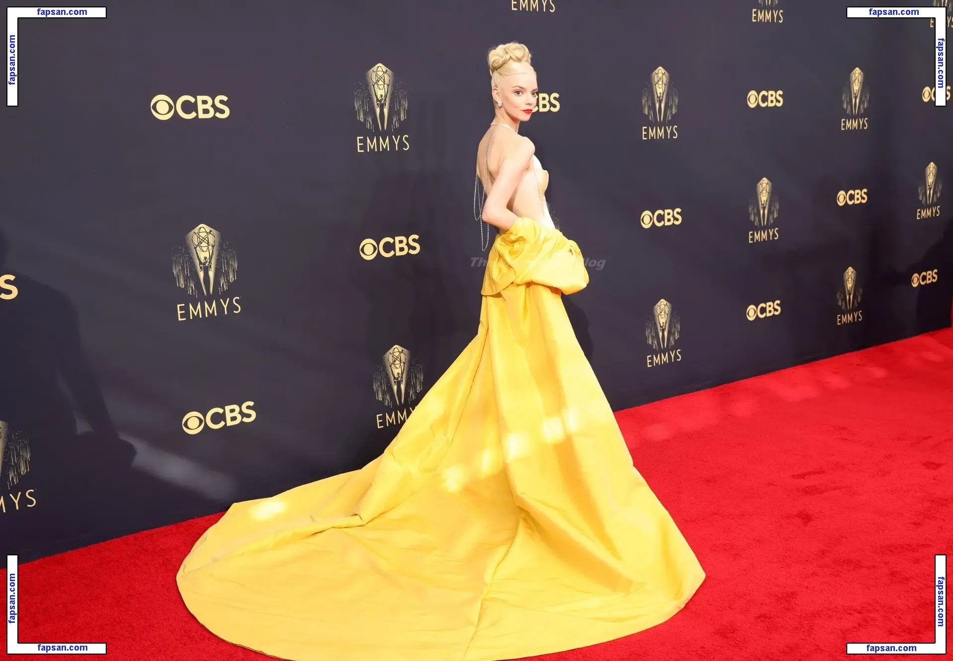 Anya Taylor-Joy nude photo #0624 from OnlyFans