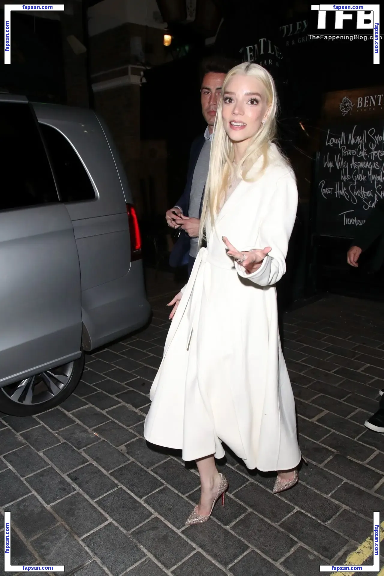 Anya Taylor-Joy nude photo #1033 from OnlyFans