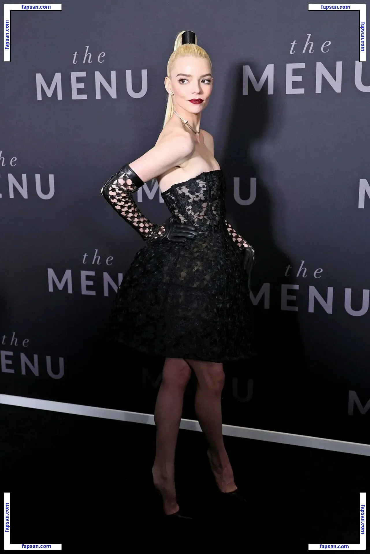 Anya Taylor-Joy nude photo #1185 from OnlyFans