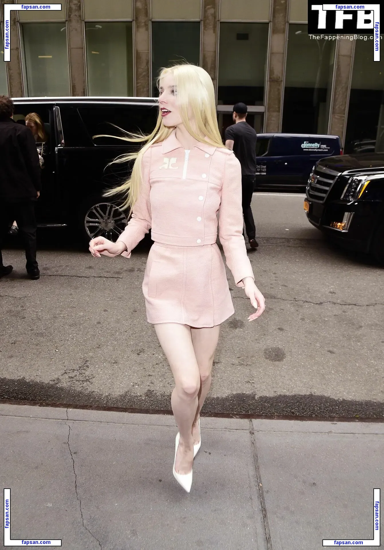 Anya Taylor-Joy nude photo #1372 from OnlyFans