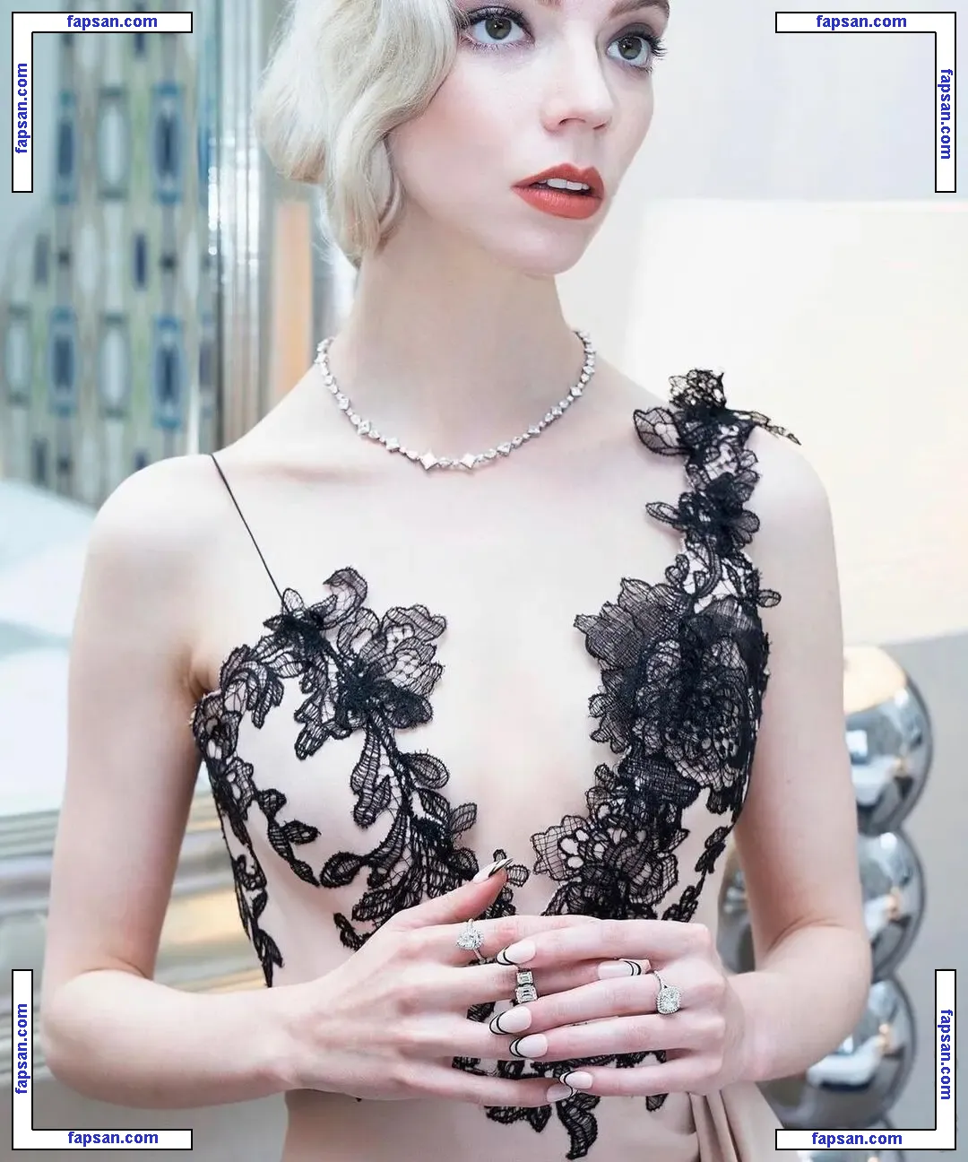 Anya Taylor-Joy nude photo #1376 from OnlyFans