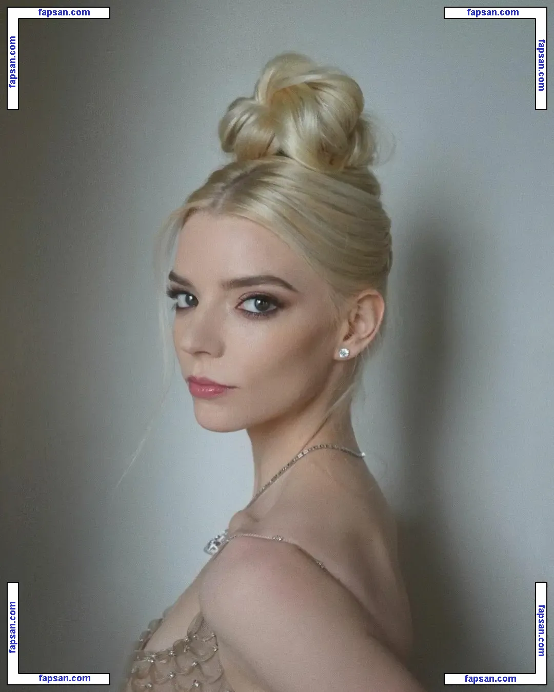 Anya Taylor-Joy nude photo #1445 from OnlyFans