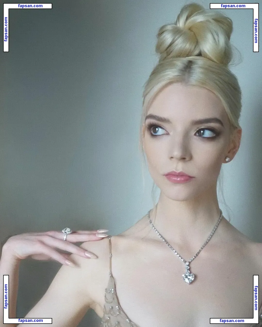 Anya Taylor-Joy nude photo #1447 from OnlyFans