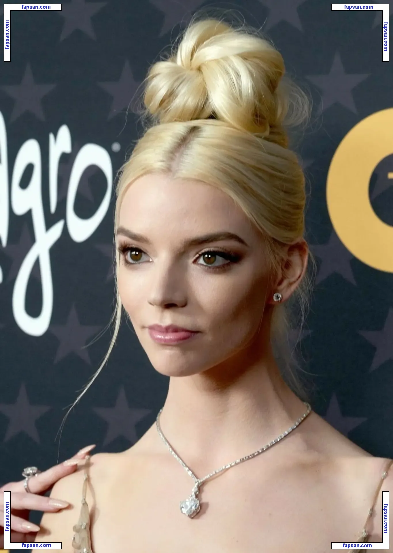 Anya Taylor-Joy nude photo #1521 from OnlyFans