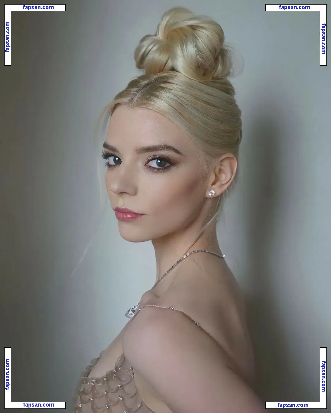 Anya Taylor-Joy nude photo #1526 from OnlyFans