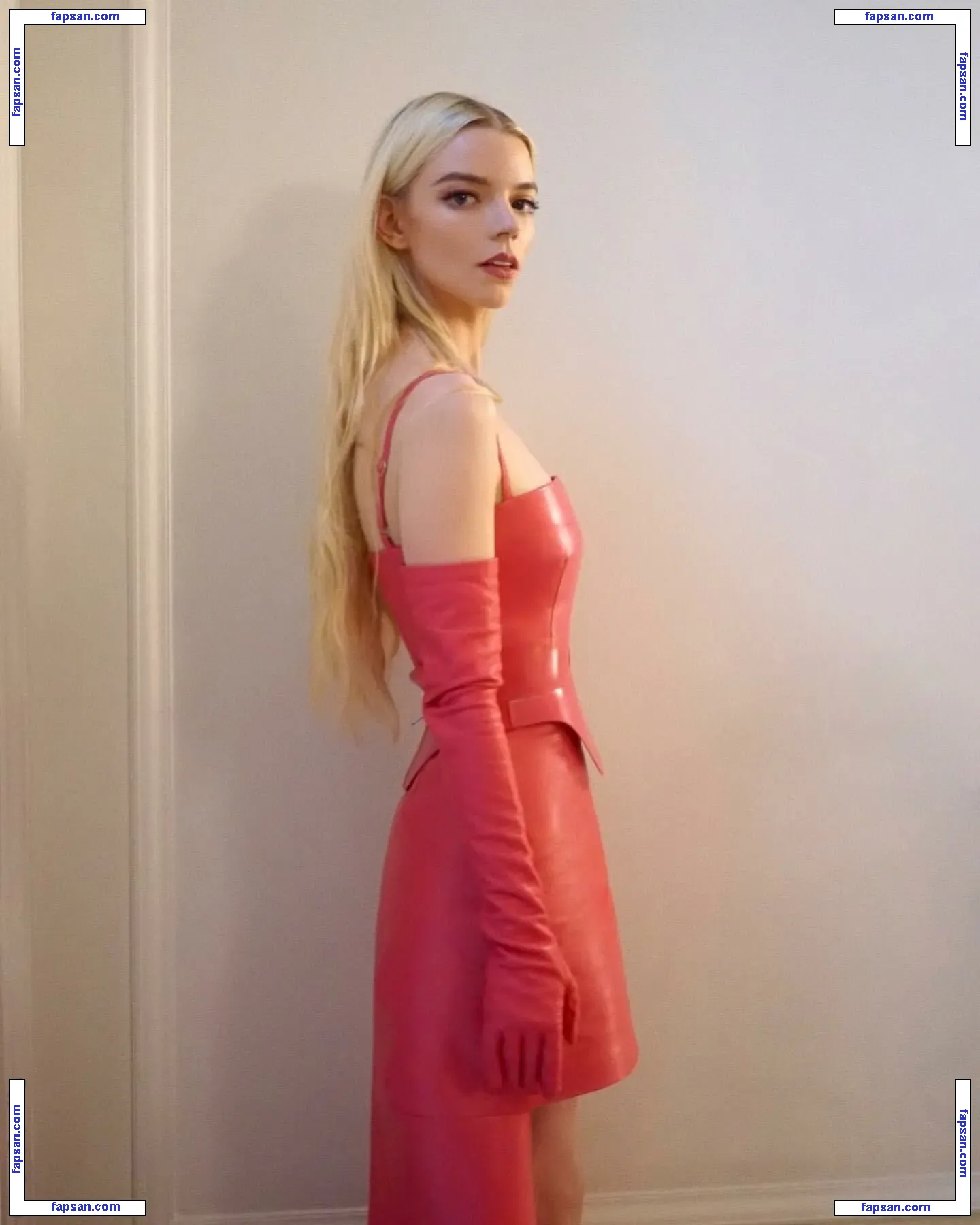 Anya Taylor-Joy nude photo #1706 from OnlyFans