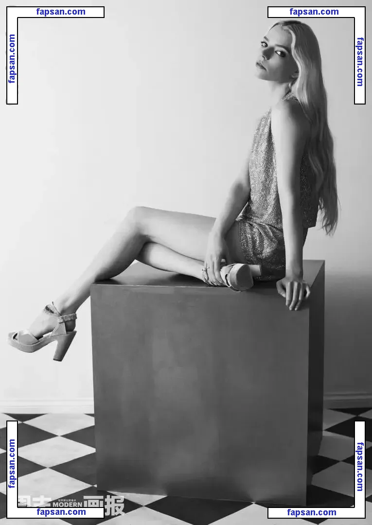 Anya Taylor-Joy nude photo #1787 from OnlyFans